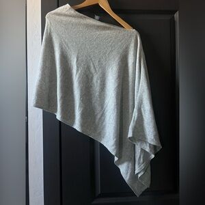 Tahari cashmere and linen blend poncho wrap Shawl
